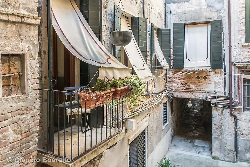 Residenza Al Pozzo Hotel Venice Italy