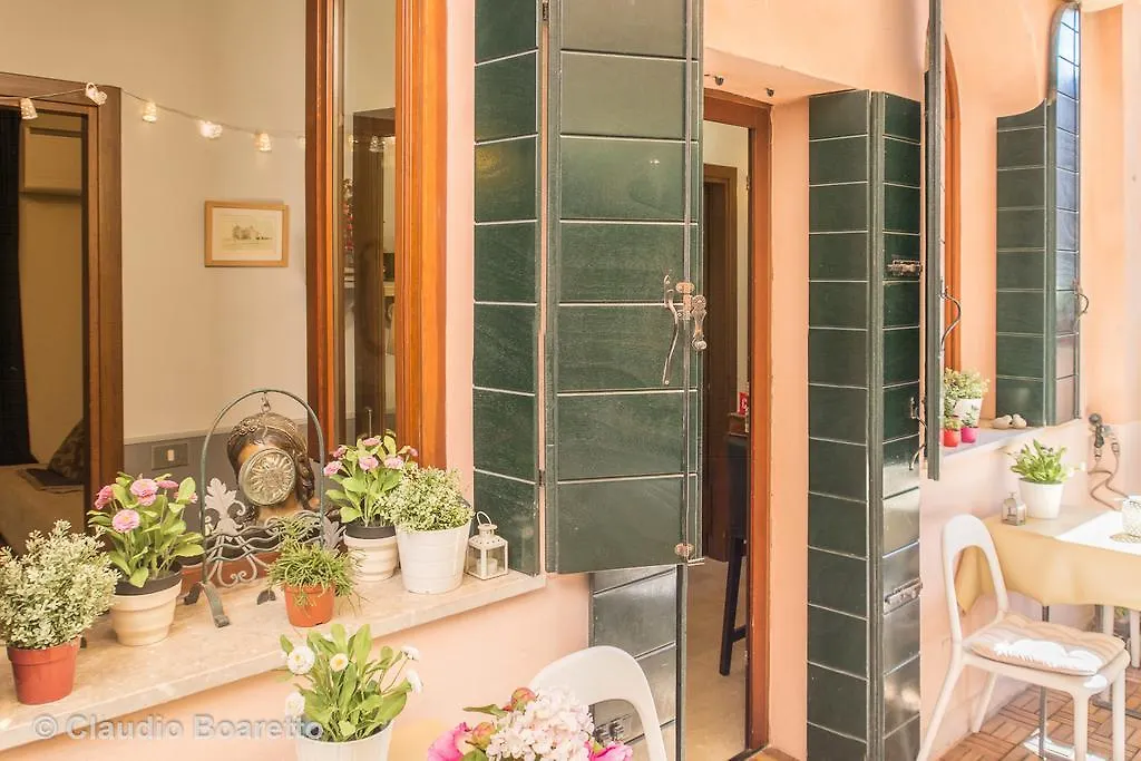 Residenza Al Pozzo Otel Venedik