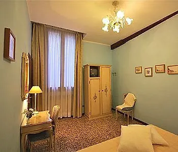 Residenza Al Pozzo Otel Venedik Konukevi