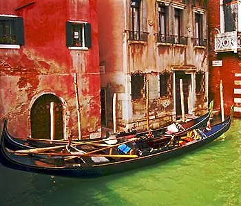 Residenza Al Pozzo Otel Venedik 2*,  İtalya